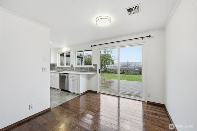 5602 66th Place SE, Snohomish, WA 98290