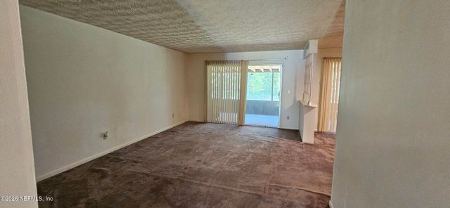 3839 FERNGLEN Drive, Jacksonville, FL 32277