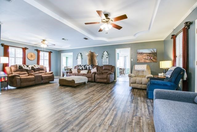 2732 Briargrove Lane, San Angelo, TX 76904