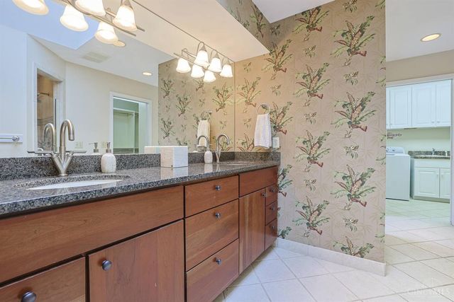 26 Trailbridge Drive, Blue Ash, OH 45241