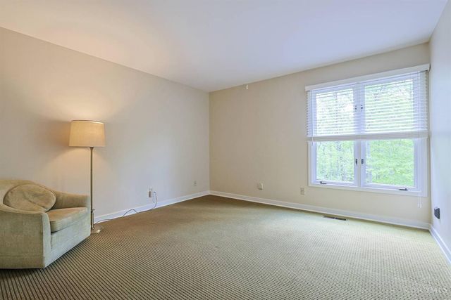 26 Trailbridge Drive, Blue Ash, OH 45241