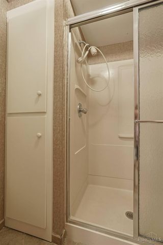 26 Trailbridge Drive, Blue Ash, OH 45241