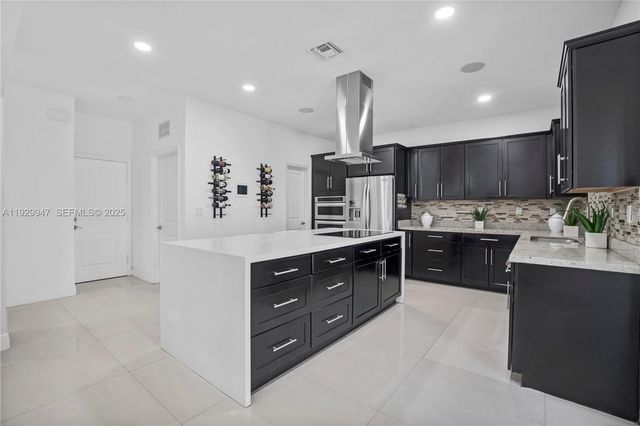 20901 SW 132nd Ct, Miami, FL 33177