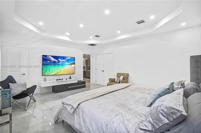 20901 SW 132nd Ct, Miami, FL 33177