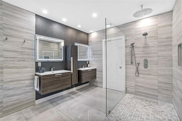 20901 SW 132nd Ct, Miami, FL 33177