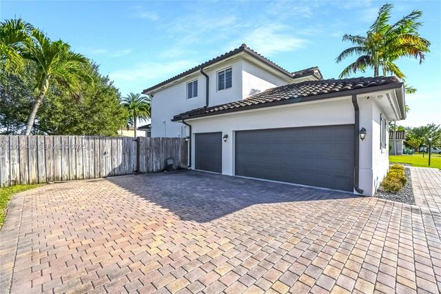 20901 SW 132nd Ct, Miami, FL 33177