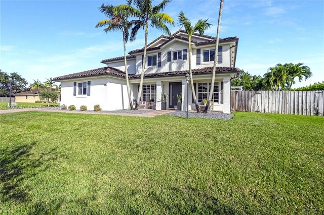 20901 SW 132nd Ct, Miami, FL 33177