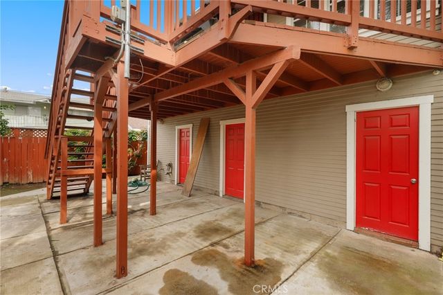 820 Temple Avenue, Long Beach, CA 90804