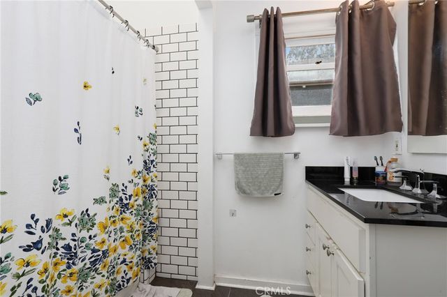 820 Temple Avenue, Long Beach, CA 90804