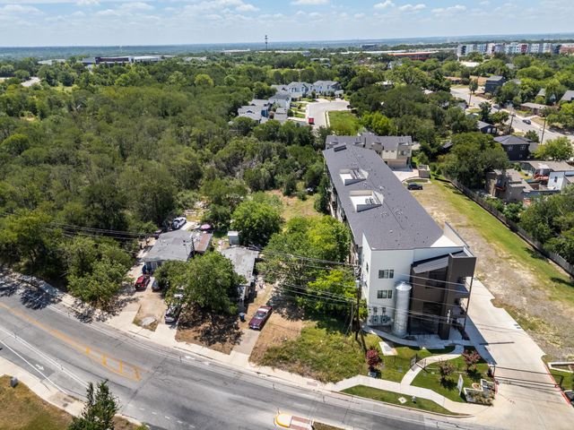 1813 Webberville RD, Austin, TX 78721