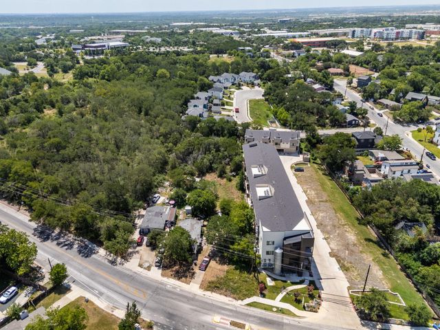 1813 Webberville RD, Austin, TX 78721
