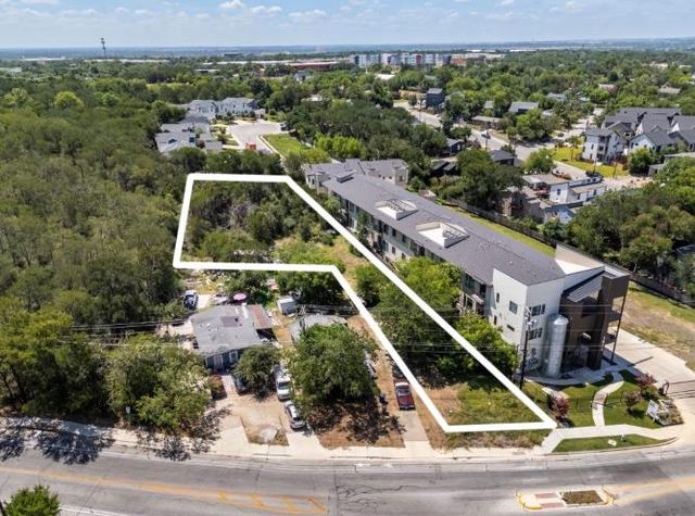 1813 Webberville RD, Austin, TX 78721