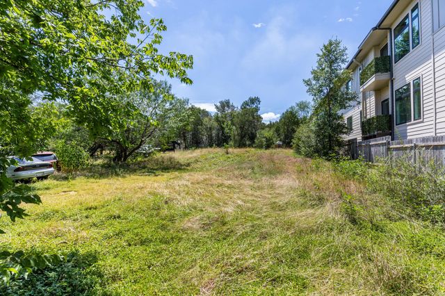 1813 Webberville RD, Austin, TX 78721