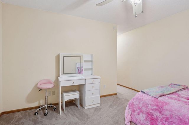 1603 Raindrop Drive, Eagan, MN 55121