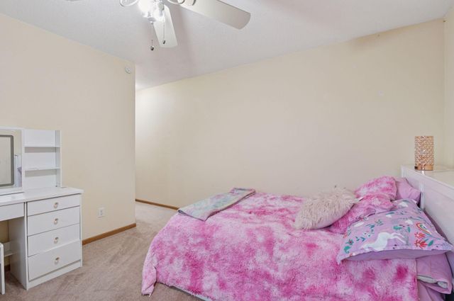 1603 Raindrop Drive, Eagan, MN 55121