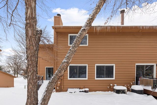 1603 Raindrop Drive, Eagan, MN 55121