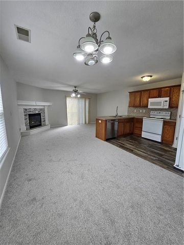 15 NE 95th Court, Kansas City, MO 64155