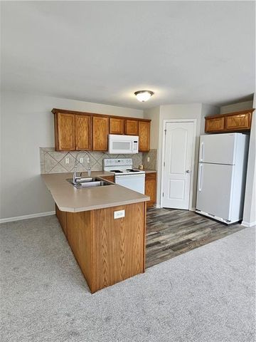 15 NE 95th Court, Kansas City, MO 64155