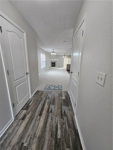 15 NE 95th Court, Kansas City, MO 64155