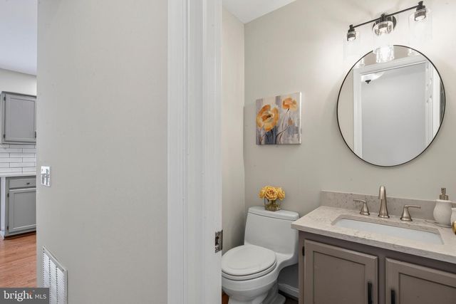 9202 MOON RIVER CT, Hyattsville, MD 20783