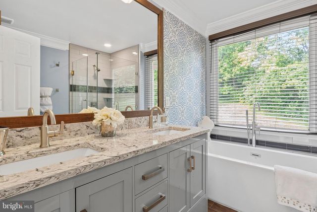 9202 MOON RIVER CT, Hyattsville, MD 20783