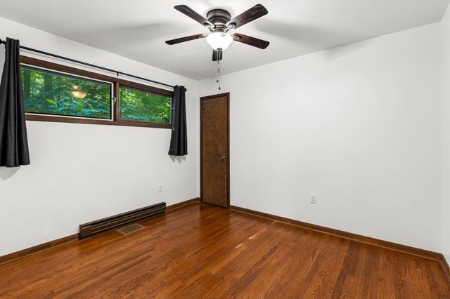 2835 PINCH RD, Manheim, PA 17545