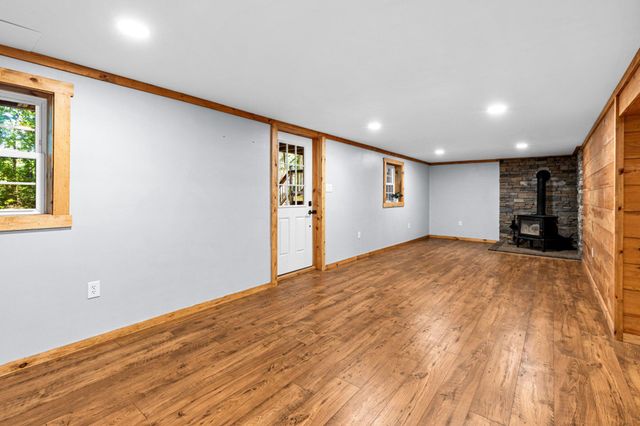 2835 PINCH RD, Manheim, PA 17545