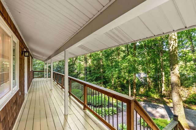 2835 PINCH RD, Manheim, PA 17545