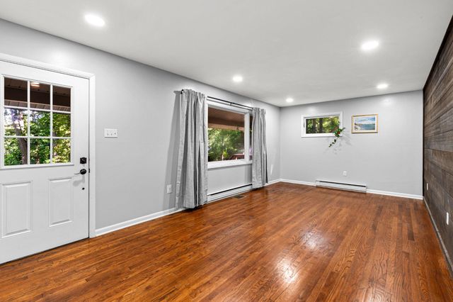 2835 PINCH RD, Manheim, PA 17545