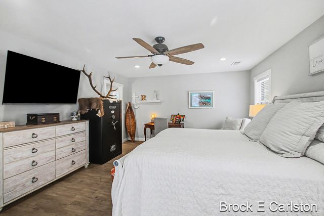 19200 Glendale Circle, Spring Lake Twp, MI 49456