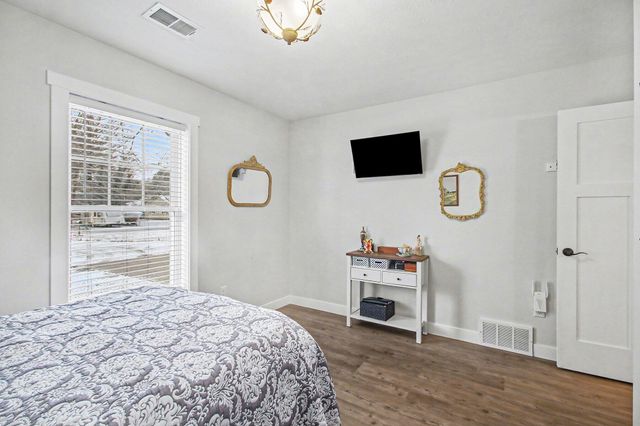 19200 Glendale Circle, Spring Lake Twp, MI 49456