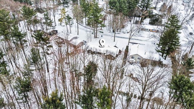 19200 Glendale Circle, Spring Lake Twp, MI 49456