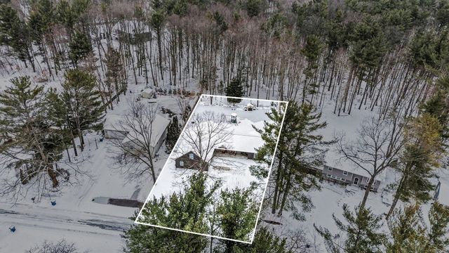 19200 Glendale Circle, Spring Lake Twp, MI 49456