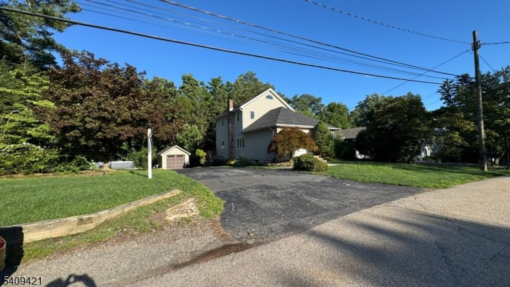 20 Center St, Butler Boro, NJ 07405 — photo 2