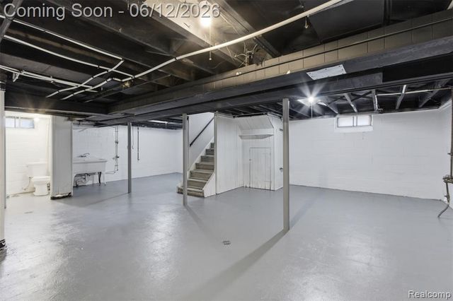 12051 Wayburn Street, Detroit, MI 48224
