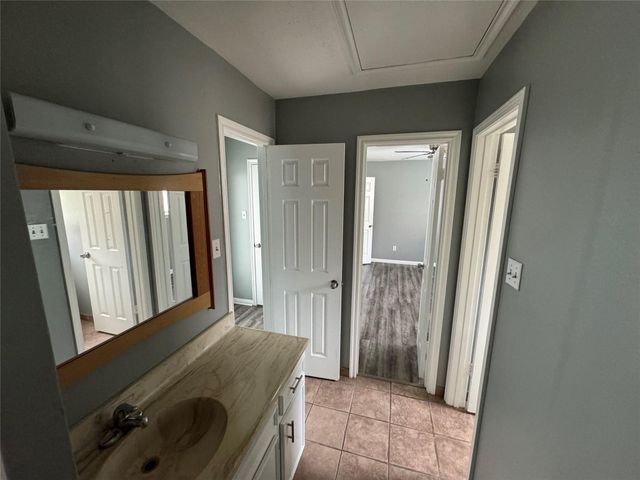 2923 Ashford Trail, Houston, TX 77082