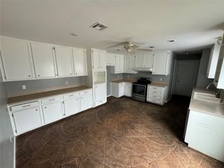 2923 Ashford Trail, Houston, TX 77082