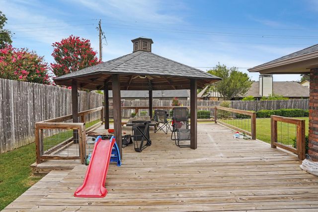 7617 66th Street, Tulsa, OK 74133