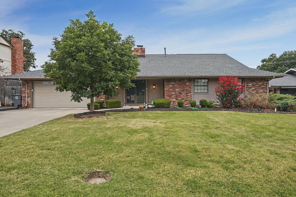 7617 66th Street, Tulsa, OK 74133