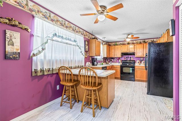 1353 Westchester Drive, Herculaneum, MO 63048