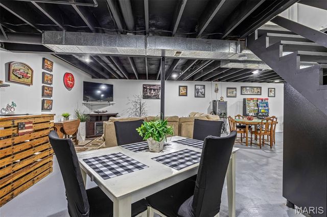 1353 Westchester Drive, Herculaneum, MO 63048