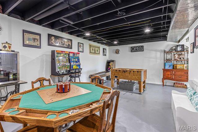 1353 Westchester Drive, Herculaneum, MO 63048