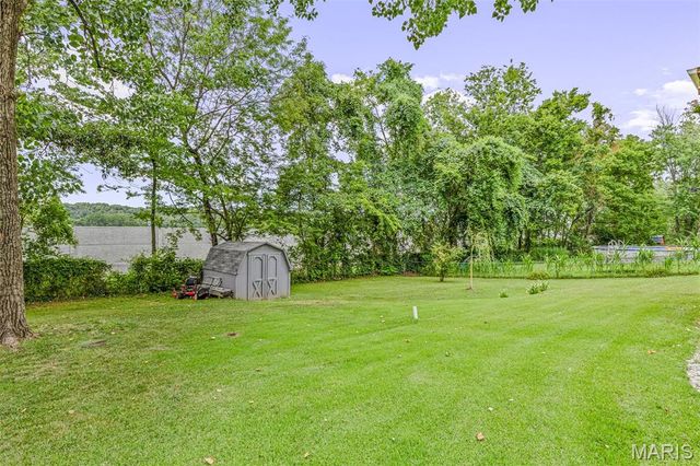 1353 Westchester Drive, Herculaneum, MO 63048