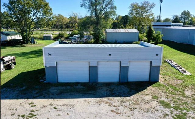 3344 W Farm Rd 146, Springfield, MO 65807