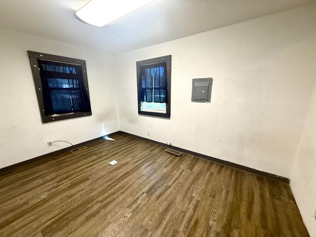 3344 W Farm Rd 146, Springfield, MO 65807