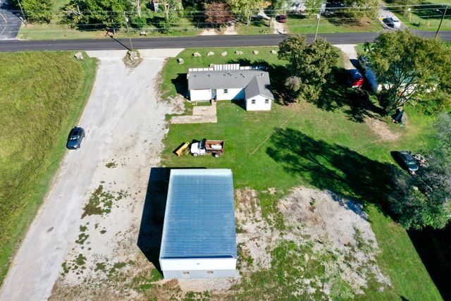 3344 W Farm Rd 146, Springfield, MO 65807