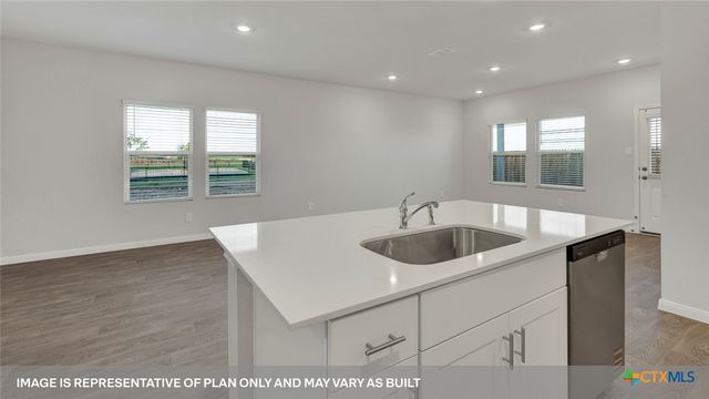 212 RAYMONDVILLE Path, San Marcos, TX 78666