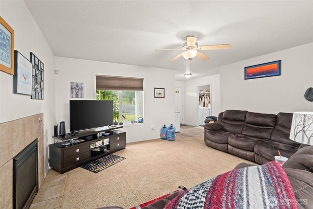 901 344th Street, Ocean Park, WA 98640