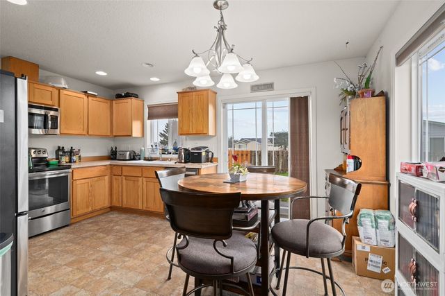 901 344th Street, Ocean Park, WA 98640