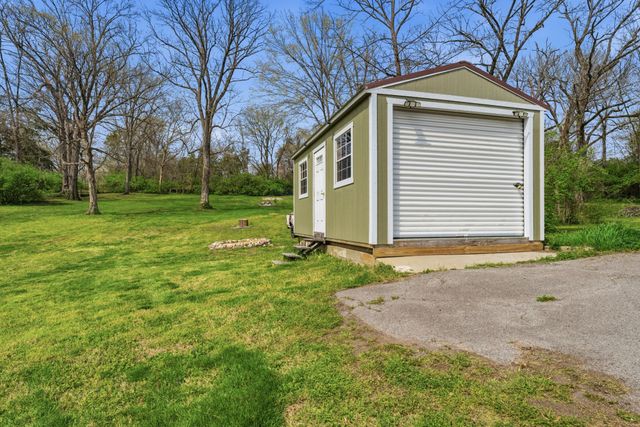 520 E Marthona Rd, Madison, TN 37115